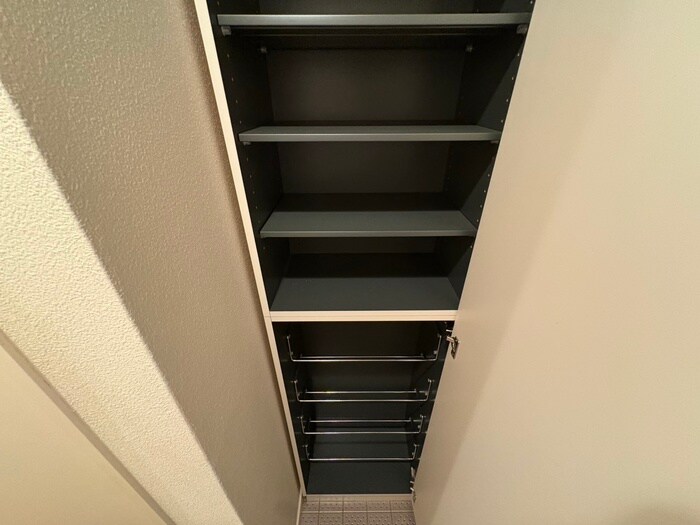 物件内観写真18　(靴箱)