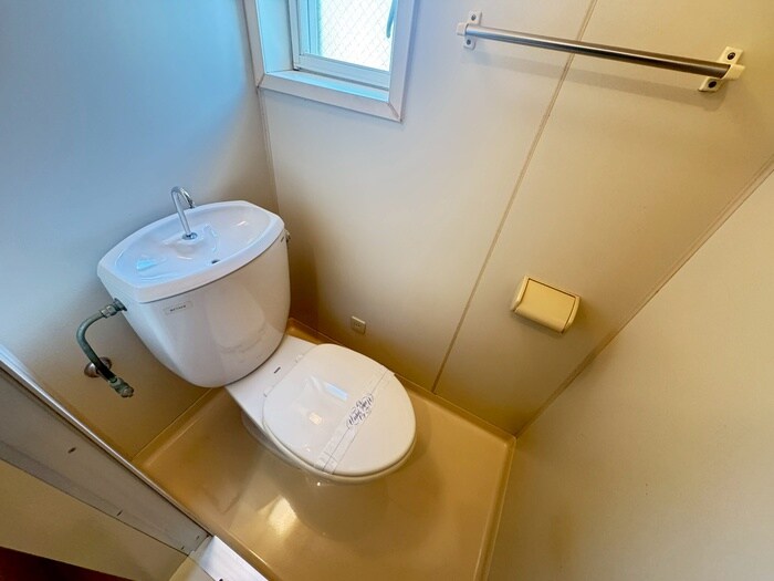 物件内観写真11　(トイレ)