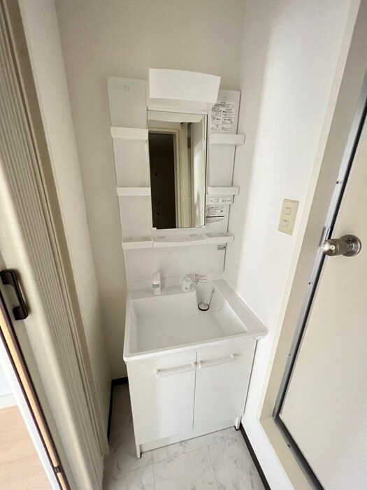 物件内観写真14　(洗面)