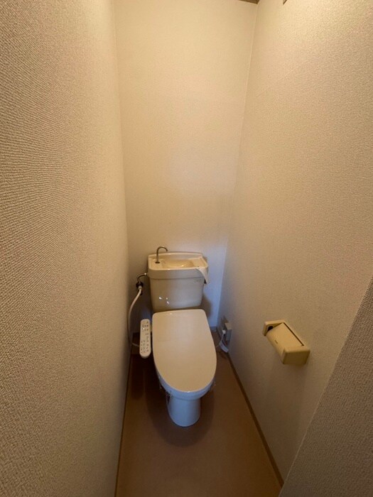 物件内観写真17　(トイレ)