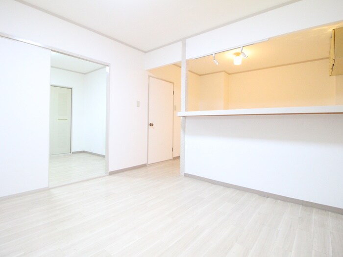 物件内観写真19　(居室)