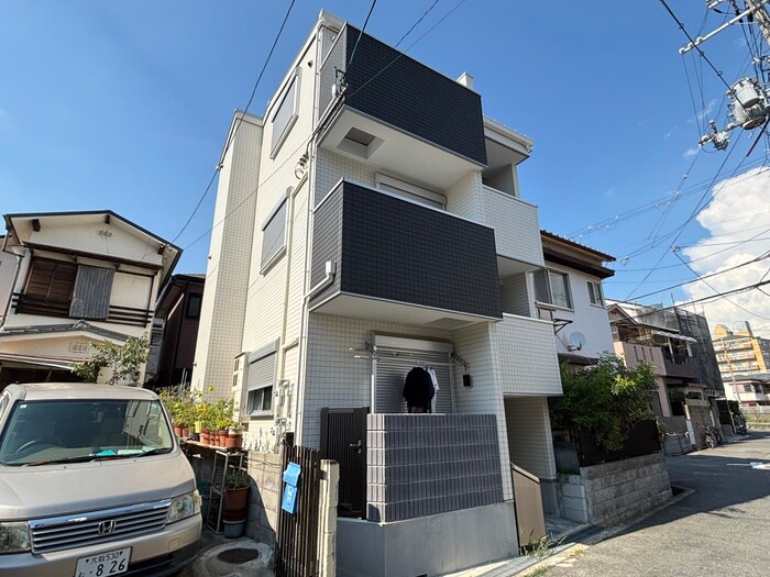 物件外観写真2　(外観写真)