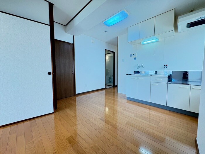 物件内観写真14　(居室)