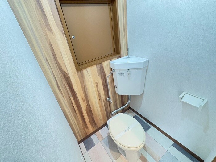物件内観写真16　(トイレ)