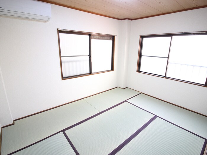 物件内観写真10　(居室)