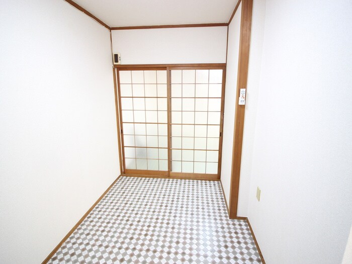 物件内観写真21　(居室)