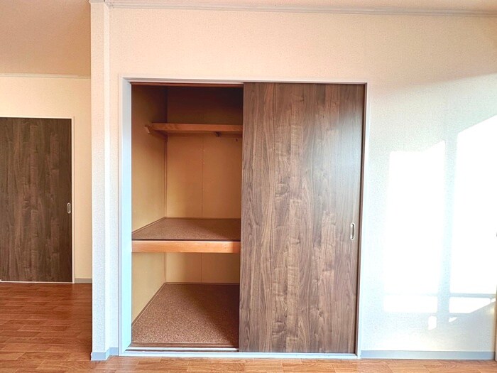 物件内観写真19　(収納)