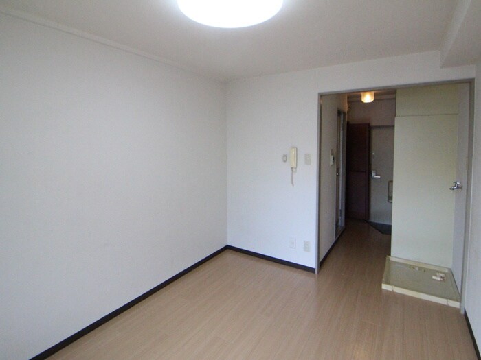 物件内観写真19　(居室)