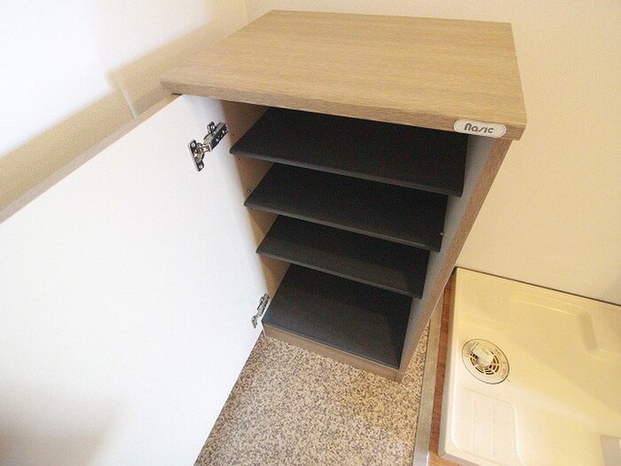 物件内観写真16　(靴箱)