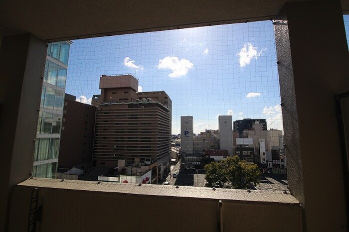 物件内観写真18　(室内からの展望)