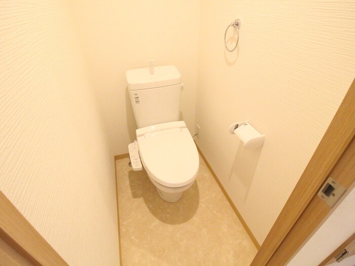 物件内観写真12　(トイレ)