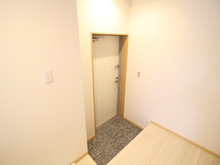 ソラード王子町の玄関