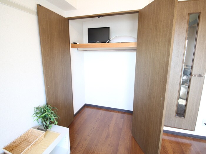 物件内観写真11　(収納)