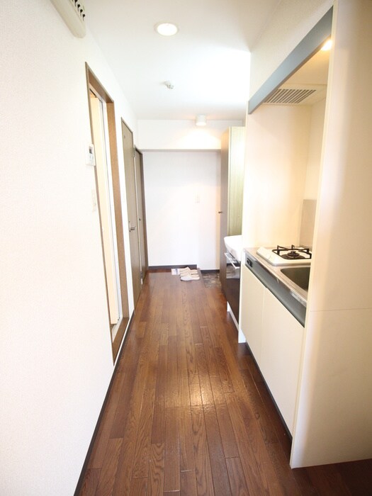 物件内観写真19　(廊下)