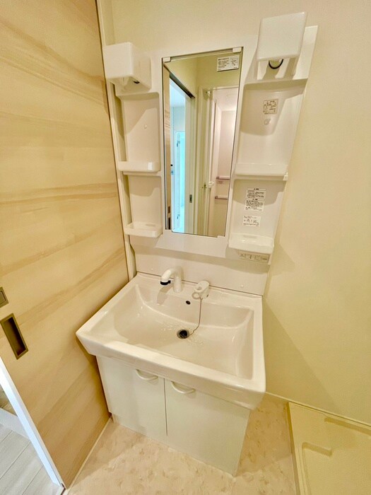 物件内観写真11　(洗面)