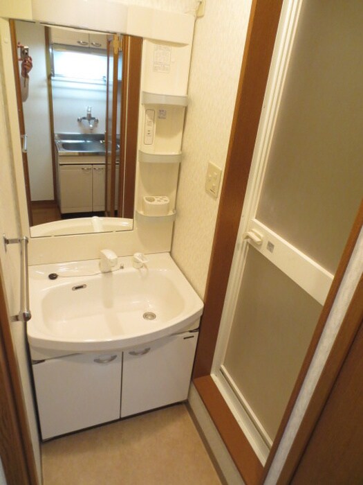 物件内観写真7　(洗面)