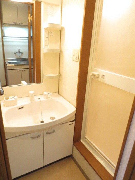 物件内観写真10　(洗面)