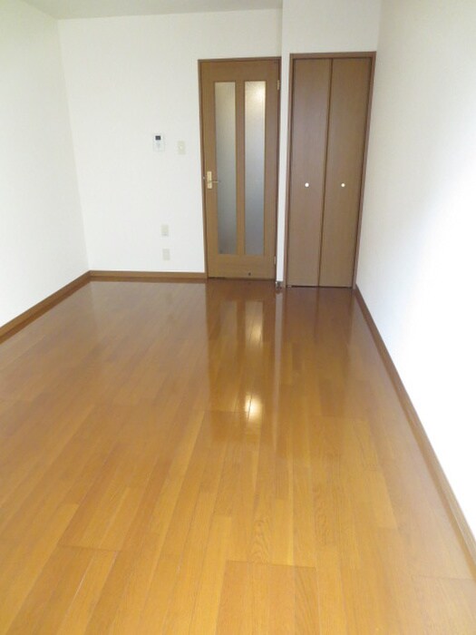 物件内観写真11　(内観写真)