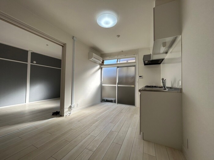 物件内観写真7　(居室)