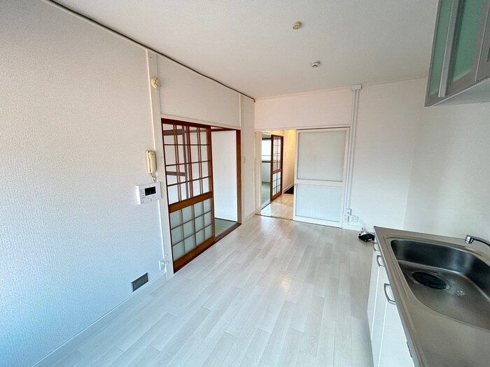 物件内観写真22　(居室)