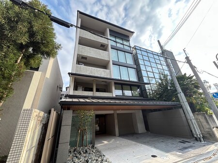 THE RESIDENCE　文化庁前外観写真