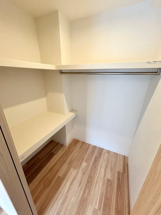 物件内観写真11　(収納)