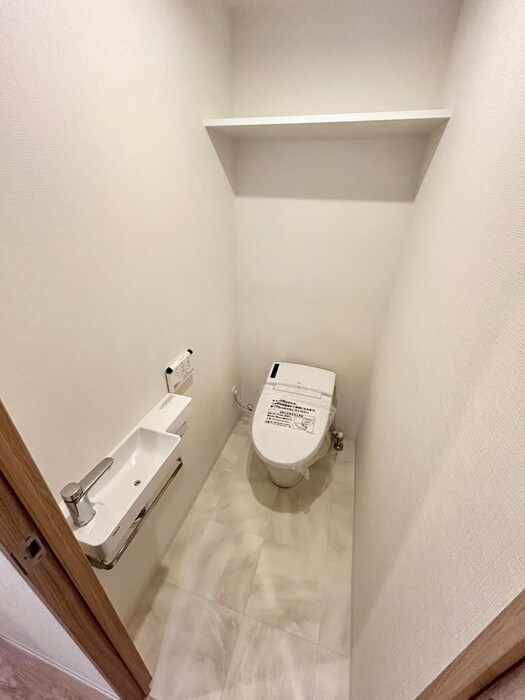 物件内観写真13　(トイレ)