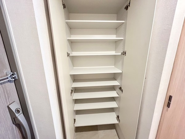 靴箱