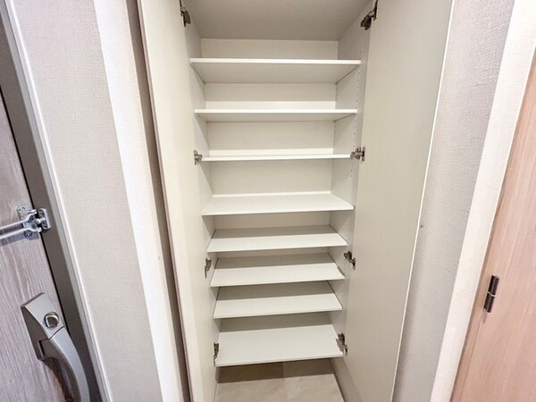 靴箱