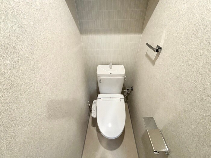 物件内観写真6　(トイレ)