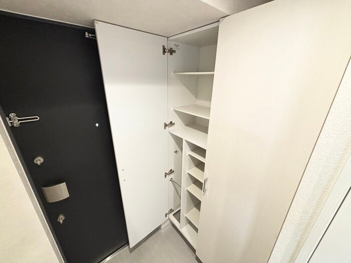 物件内観写真16　(靴箱)