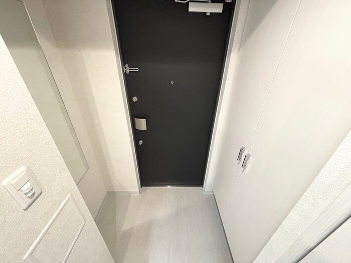物件内観写真17　(玄関)