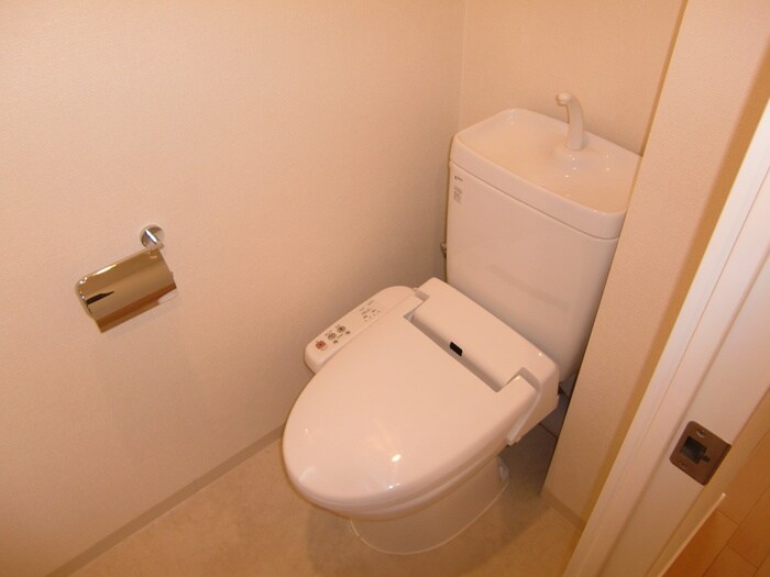 物件内観写真13　(トイレ)