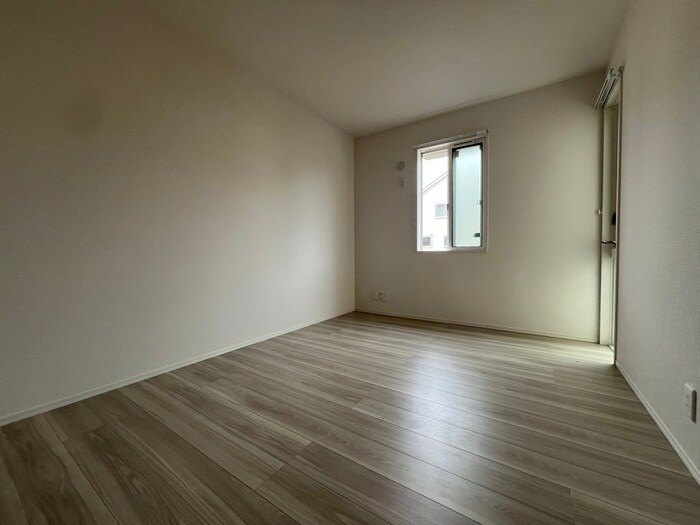 物件内観写真14　(居室)