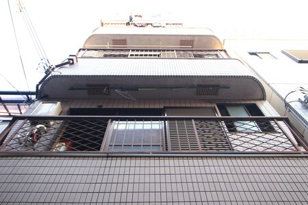 ハイツ山三外観写真