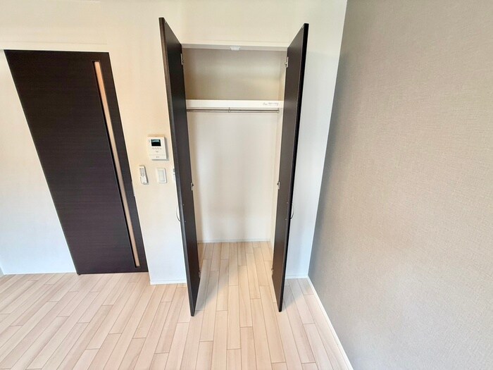 物件内観写真11　(収納)