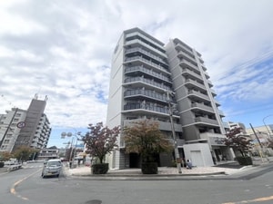 ﾌｧｰｽﾄﾌｨｵｰﾚ吹田ﾚｶﾞｰﾒ(203)外観写真