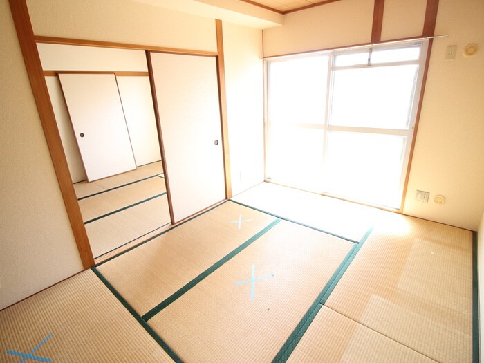 物件内観写真10　(居室)