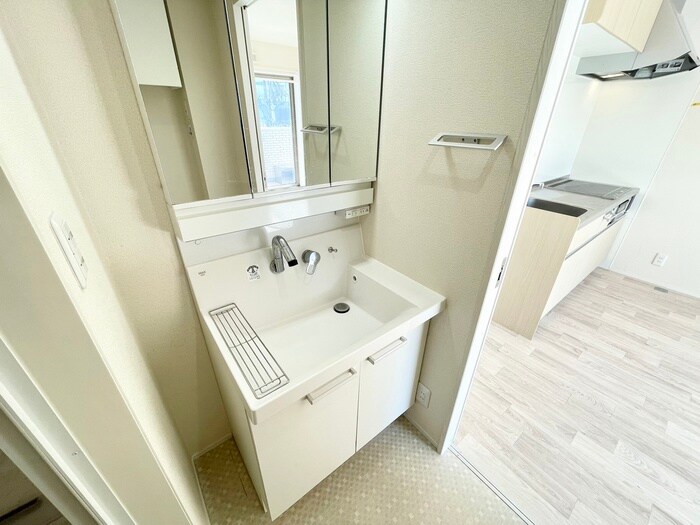 物件内観写真13　(洗面)