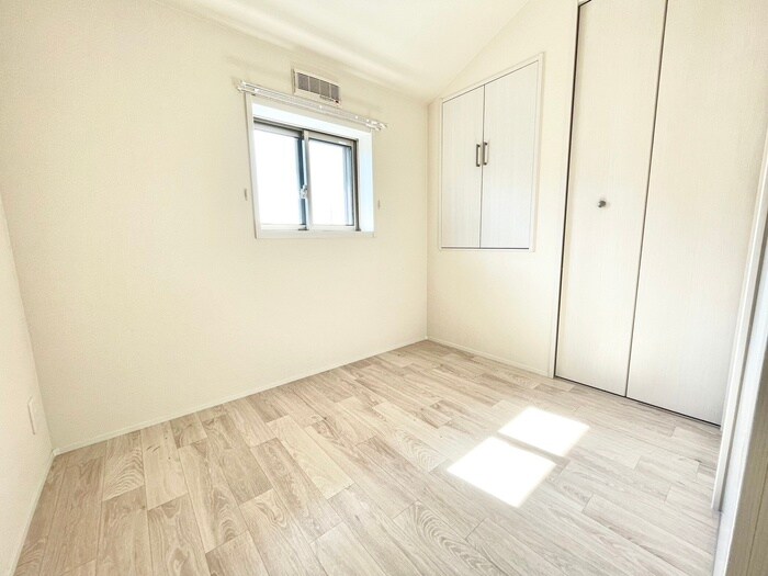 物件内観写真16　(居室)