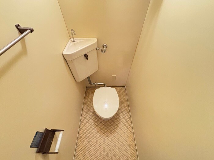 物件内観写真11　(トイレ)