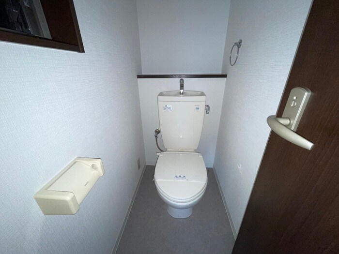 物件内観写真9　(トイレ)