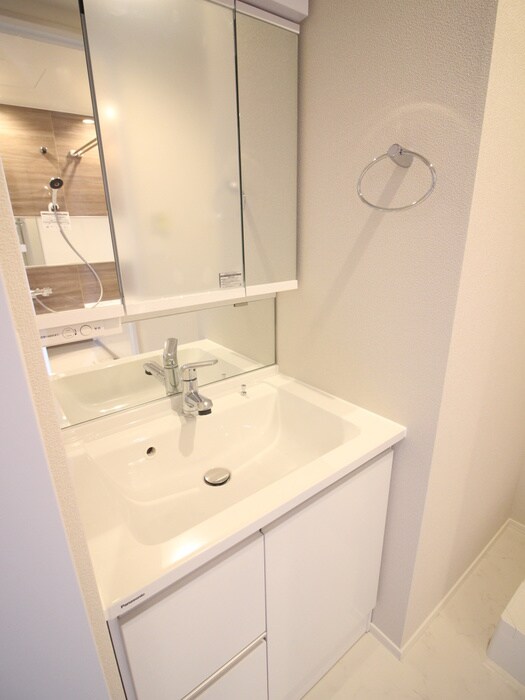 物件内観写真16　(洗面)