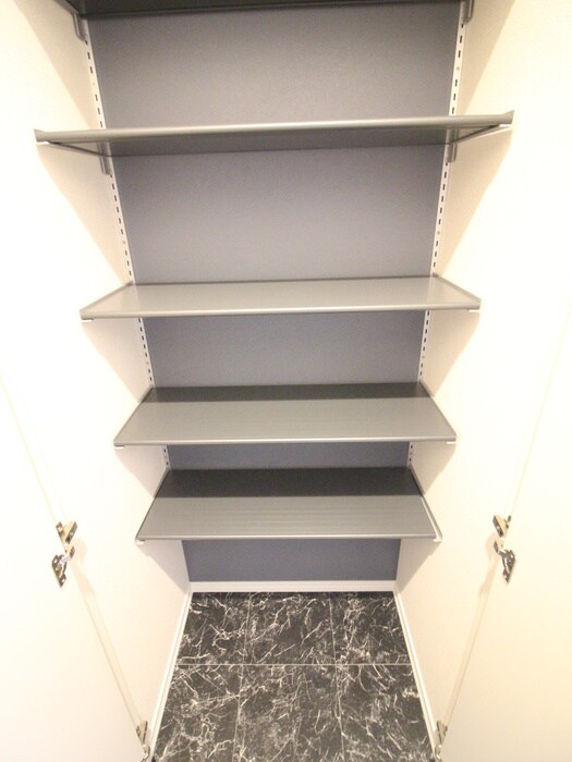 物件内観写真19　(靴箱)