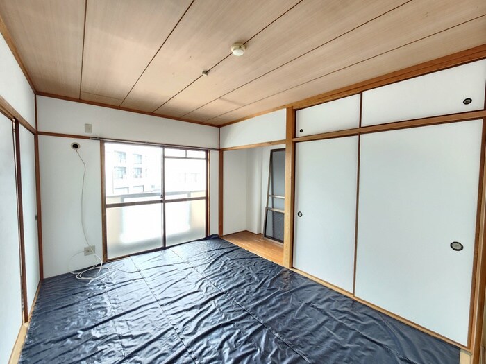 物件内観写真8　(居室)