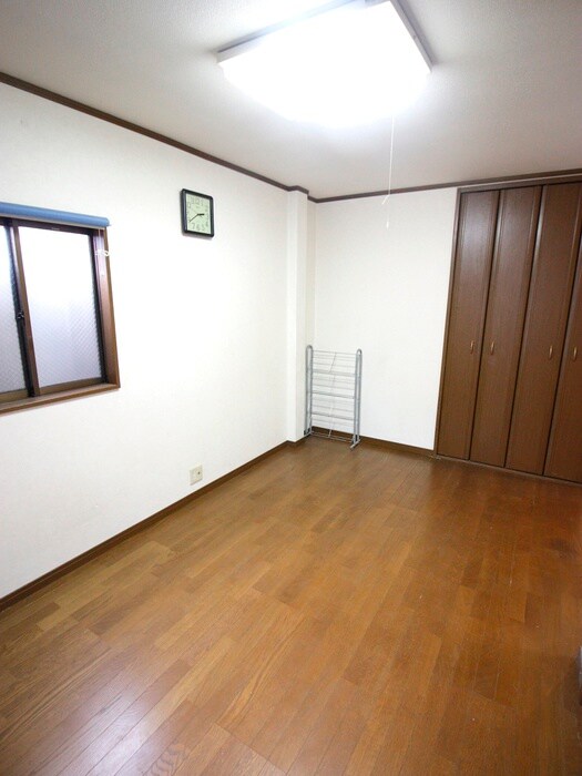 物件内観写真18　(居室)