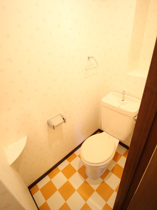 物件内観写真9　(トイレ)