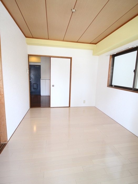 物件内観写真15　(居室)