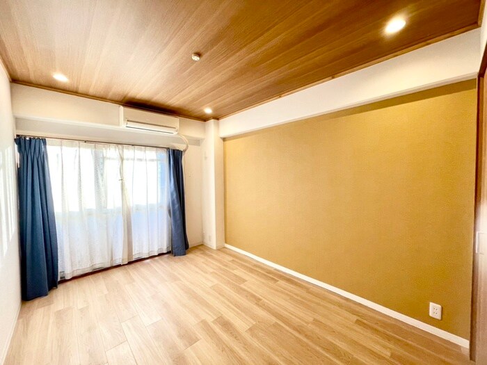 物件内観写真10　(居室)