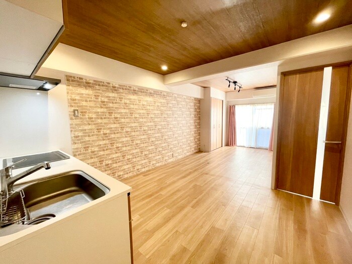 物件内観写真19　(居室)